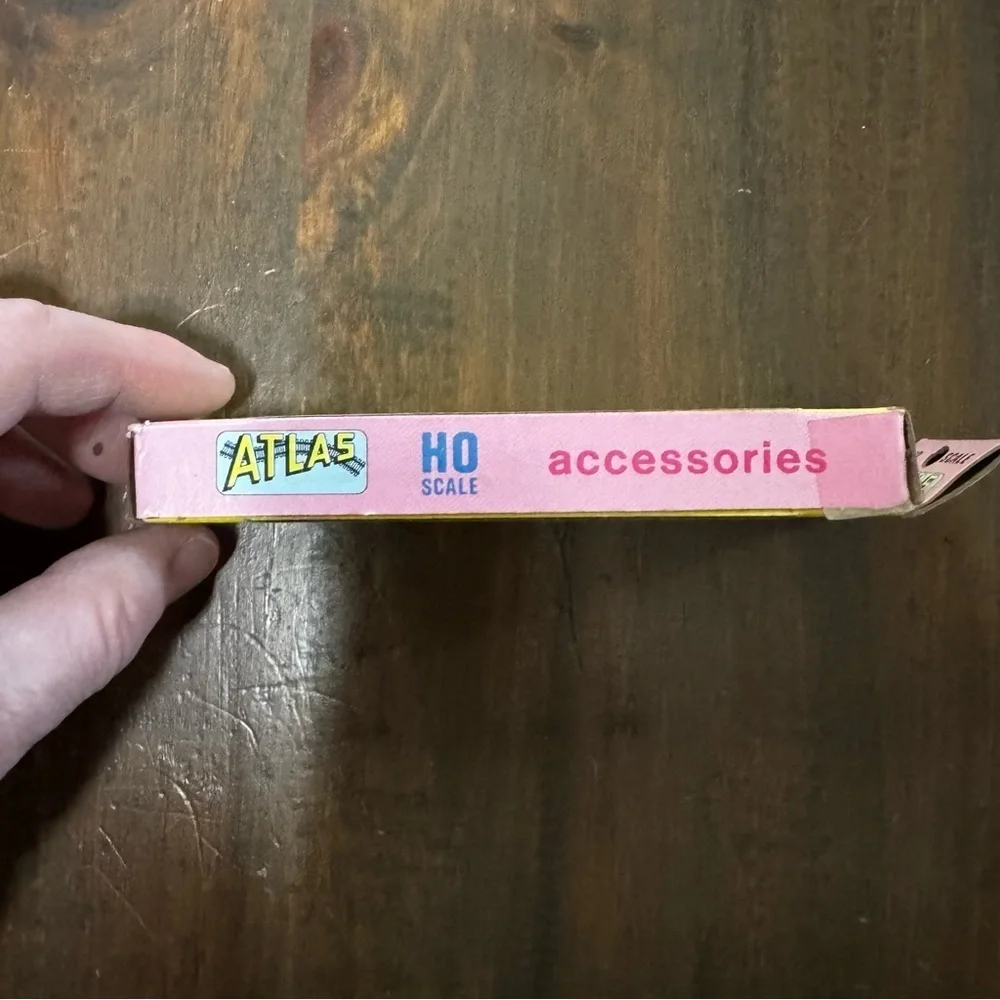 Atlas HO Scale Track 4 Sections Track #34 1/2-18” Radius NOS Vintage USA Made
